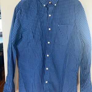 Izod Men's Blue Gingham Button Down Shirt